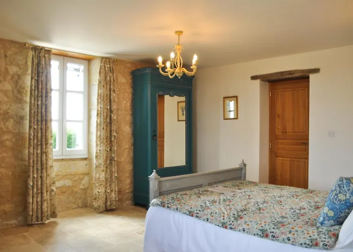 Maison Callonguet Bed and breakfast