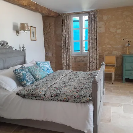 Maison Callonguet Bed and Breakfast